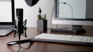 Ultimate XLR USB Microphones Guide: Expert Podcast Setup - Featured Image